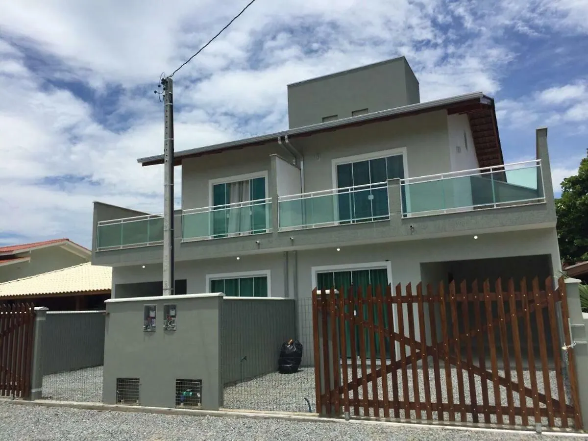 Feriehus Casa De Aluguel Villa Bombinhas